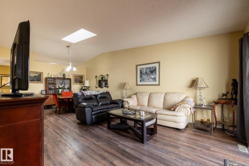 5973 189 Street, Edmonton, AB - Indoor Photo Showing Living Room