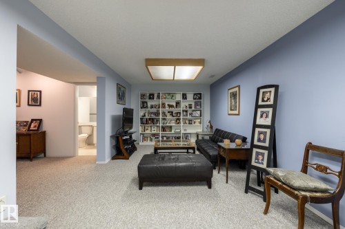 5973 189 Street, Edmonton, AB - Indoor