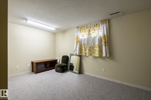 5973 189 Street, Edmonton, AB - Indoor