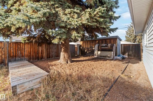 7516 136 Avenue, Edmonton, AB - Outdoor