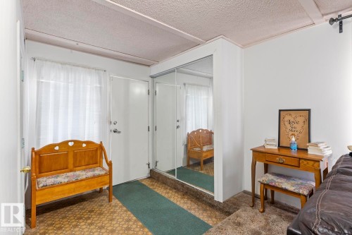 5321 57 Street, Cold Lake, AB - Indoor