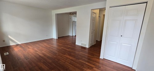 321 Northgate Terrace, Edmonton, AB - Indoor Photo Showing Other Room