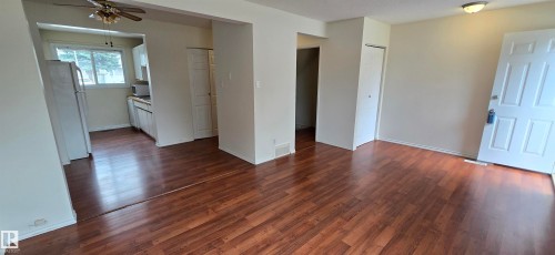 321 Northgate Terrace, Edmonton, AB - Indoor Photo Showing Other Room