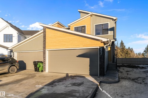 823 Rowan Close, Edmonton, AB - Outdoor