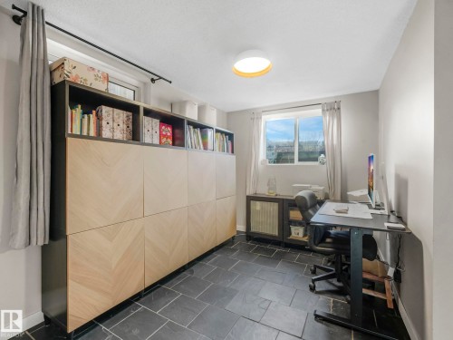 10540 55 Avenue, Edmonton, AB - Indoor Photo Showing Office