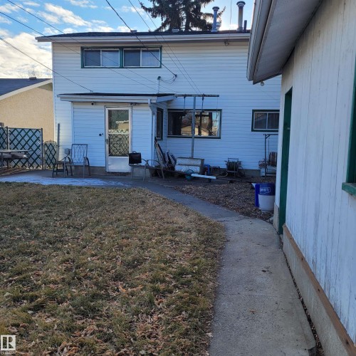 11212 134 Avenue, Edmonton, AB - Outdoor