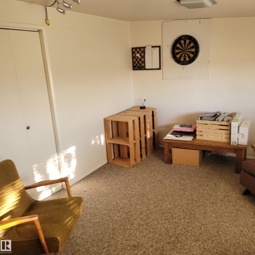 11212 134 Avenue, Edmonton, AB - Indoor Photo Showing Other Room