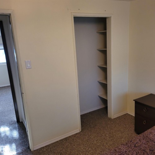 11212 134 Avenue, Edmonton, AB - Indoor Photo Showing Other Room