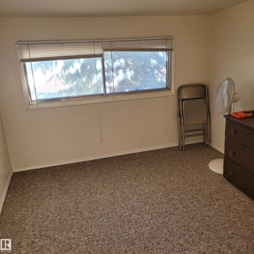 11212 134 Avenue, Edmonton, AB - Indoor