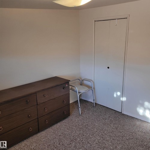 11212 134 Avenue, Edmonton, AB - Indoor