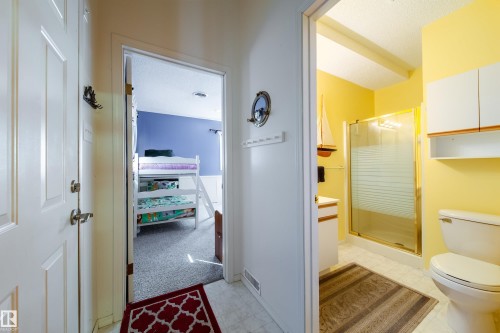 103 Argentia Beach, Rural Wetaskiwin County, AB - Indoor Photo Showing Bathroom