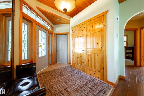 103 Argentia Beach, Rural Wetaskiwin County, AB - Indoor Photo Showing Other Room