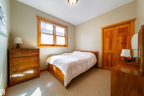 103 Argentia Beach, Rural Wetaskiwin County, AB - Indoor Photo Showing Bedroom