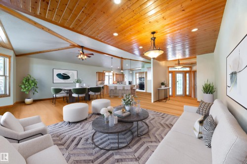 103 Argentia Beach, Rural Wetaskiwin County, AB - Indoor Photo Showing Living Room