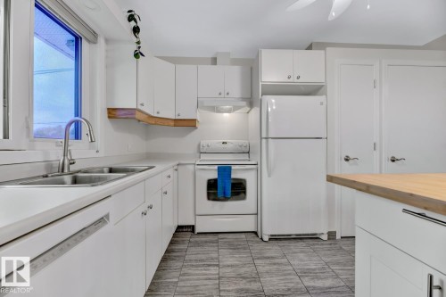 10636 79 Street Nw, Edmonton, AB - Indoor Photo Showing Kitchen With Double Sink