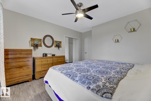 10636 79 Street Nw, Edmonton, AB - Indoor Photo Showing Bedroom