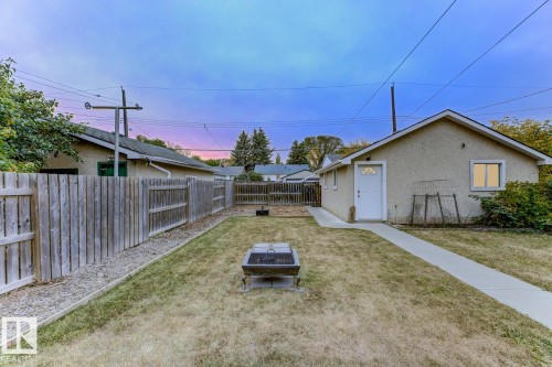 10636 79 Street Nw, Edmonton, AB - Outdoor