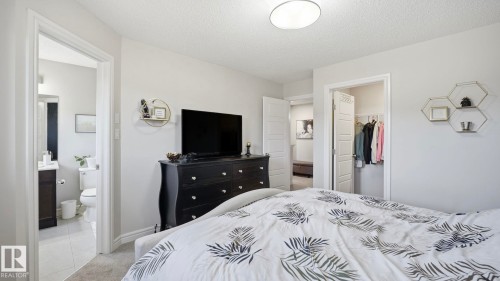 27 Tonewood Boulevard, Spruce Grove, AB - Indoor Photo Showing Bedroom