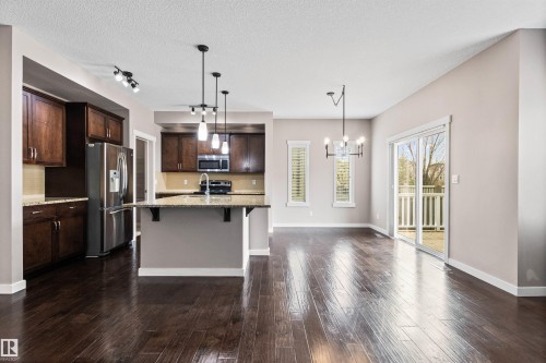 3952 Claxton Loop, Edmonton, AB - Indoor Photo Showing Kitchen With Stainless Steel Kitchen With Upgraded Kitchen