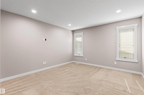 3952 Claxton Loop, Edmonton, AB - Indoor Photo Showing Other Room