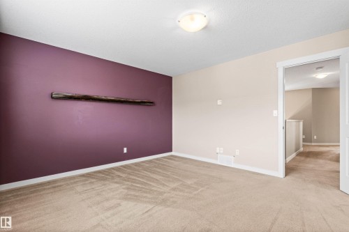 3952 Claxton Loop, Edmonton, AB - Indoor Photo Showing Other Room