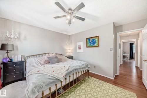 121 Bulyea Road, Edmonton, AB - Indoor Photo Showing Bedroom