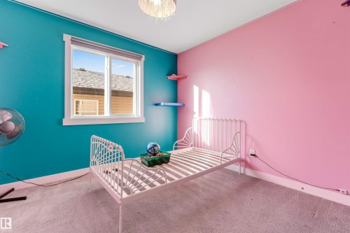 811 35 Avenue, Edmonton, AB - Indoor