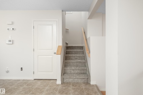 243 Southwick Way, Leduc, AB - Indoor Photo Showing Other Room