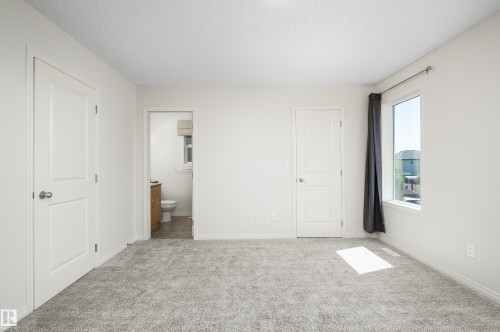 243 Southwick Way, Leduc, AB - Indoor Photo Showing Other Room