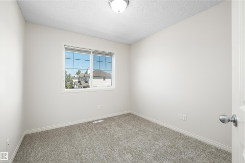 243 Southwick Way, Leduc, AB - Indoor Photo Showing Other Room