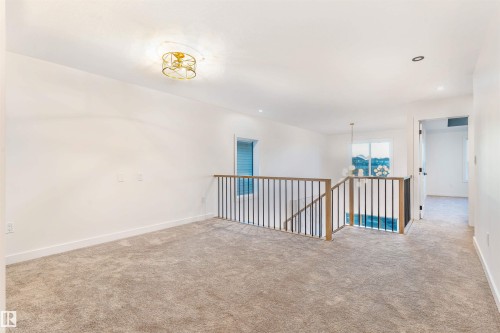 8 Axelwood Crescent, Spruce Grove, AB - Indoor Photo Showing Other Room