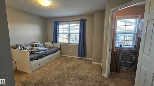 585 Orchards Boulevard, Edmonton, AB - Indoor Photo Showing Other Room
