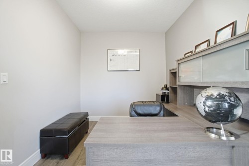 1333 Graydon Hill Way, Edmonton, AB - Indoor