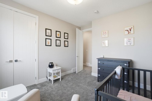 1333 Graydon Hill Way, Edmonton, AB - Indoor Photo Showing Bedroom