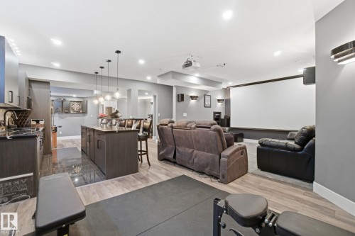 1333 Graydon Hill Way, Edmonton, AB - Indoor