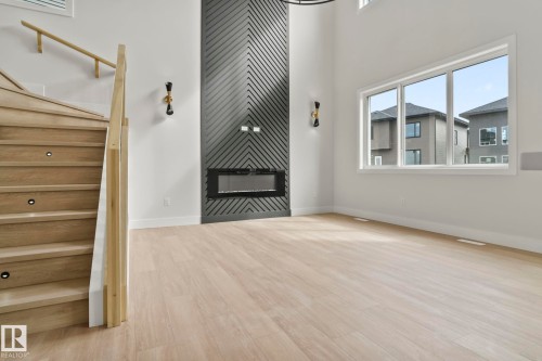 17115 3 Street, Edmonton, AB - Indoor Photo Showing Other Room