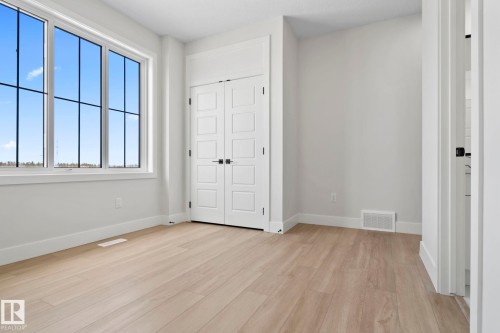 17115 3 Street, Edmonton, AB - Indoor Photo Showing Other Room