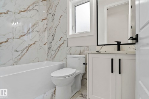 17115 3 Street, Edmonton, AB - Indoor Photo Showing Bathroom