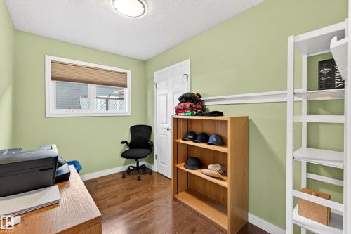743 Lee Ridge Road Nw, Edmonton, AB - Indoor