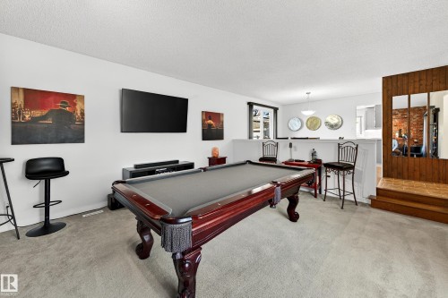 743 Lee Ridge Road Nw, Edmonton, AB - Indoor Photo Showing Other Room