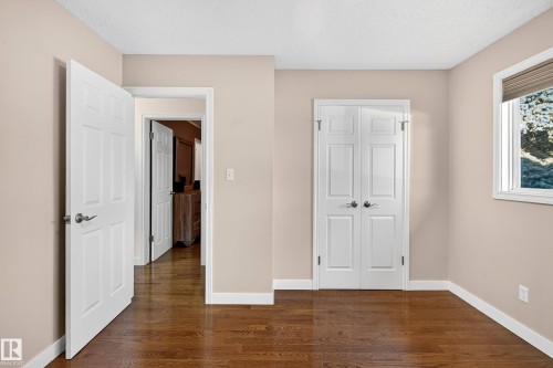 743 Lee Ridge Road Nw, Edmonton, AB - Indoor Photo Showing Other Room