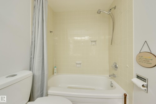108 14810 51 Avenue, Edmonton, AB - Indoor Photo Showing Bathroom