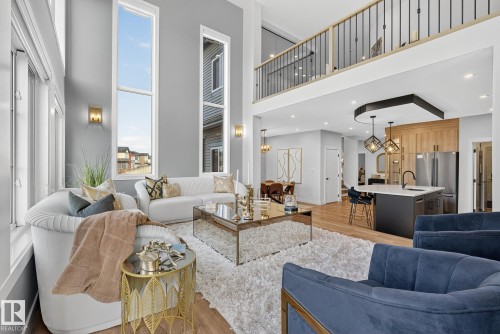 1075 Goldfinch Way, Edmonton, AB - Indoor Photo Showing Living Room