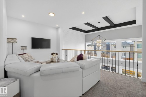 1075 Goldfinch Way, Edmonton, AB - Indoor