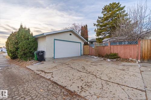 14207 71 Street, Edmonton, AB - Outdoor