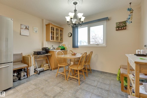 1064 Millbourne Road E, Edmonton, AB - Indoor Photo Showing Dining Room