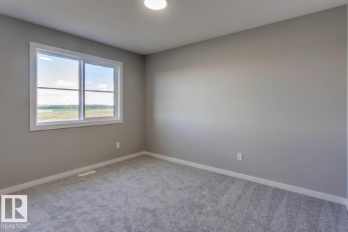 36 Gambel Loop, Spruce Grove, AB - Indoor Photo Showing Other Room