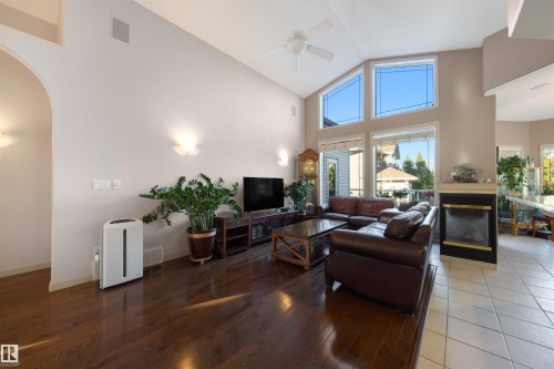 201 Erin Ridge Drive, St. Albert, AB - Indoor Photo Showing Living Room