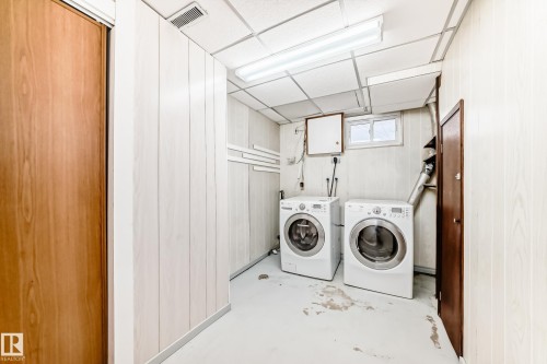 12837 90 Street, Edmonton, AB - Indoor Photo Showing Laundry Room