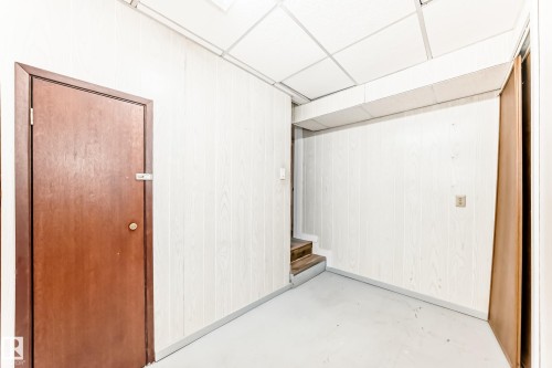 12837 90 Street, Edmonton, AB - Indoor Photo Showing Other Room